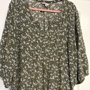 Croft & Barrow Olive Floral Blouse